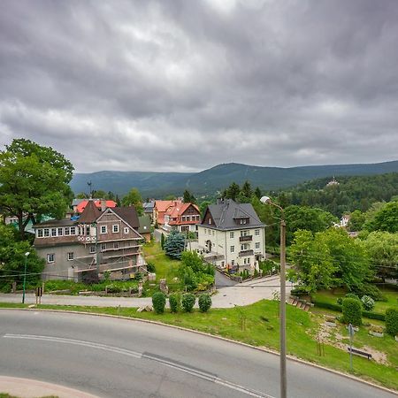 Rentplanet- Apartamenty Poezja - Dworcowa Szklarska Poreba Bagian luar foto