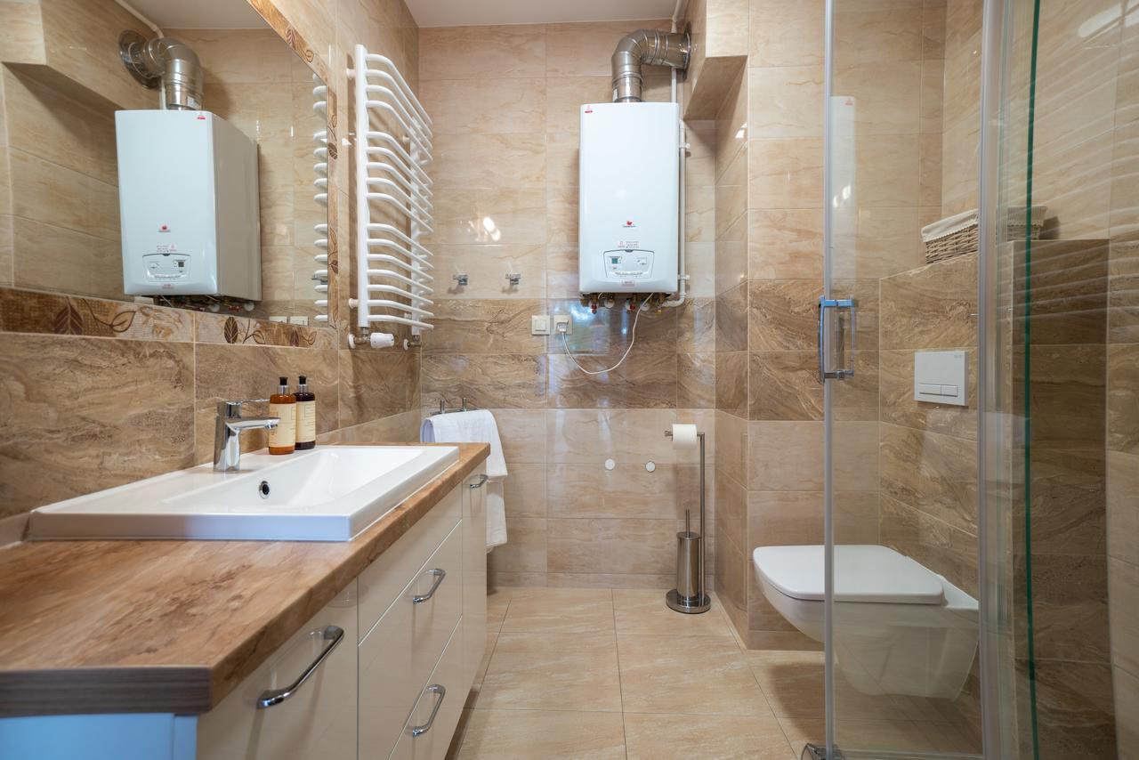 Rentplanet- Apartamenty Poezja - Dworcowa Szklarska Poreba Bagian luar foto